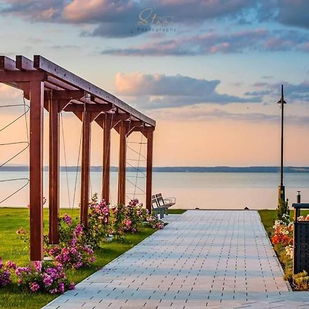 Best Silver Apartman Шіофок Екстер'єр фото